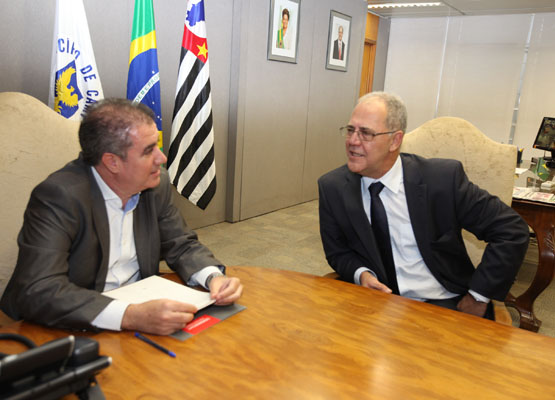 Jonas e Oliveira