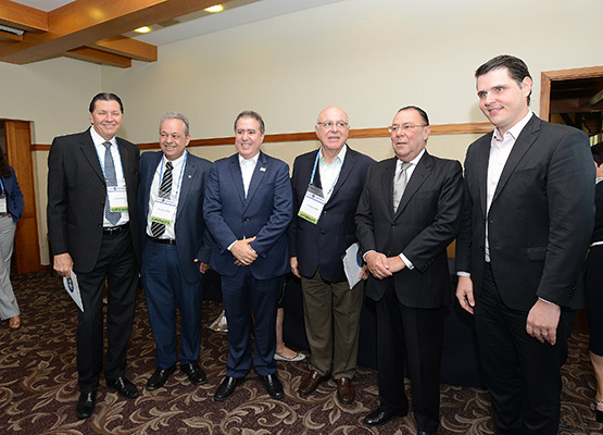 Autoridades prestigiaram o Fórum