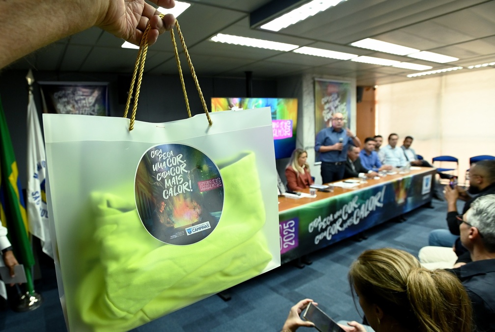 Organizadores pedem cobertores, calçados e roupas em bom estado, principalmente masculinas, para serem encaminhados às populações vulneráveis