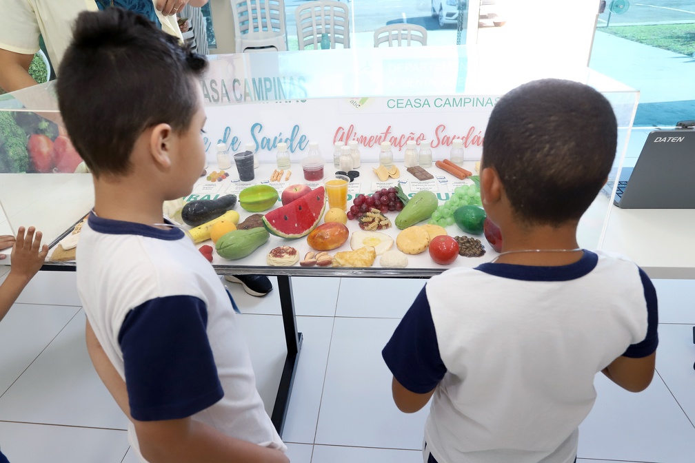 Nutricionistas da Ceasa também promovem oficinas e palestras de educação alimentar nas escolas