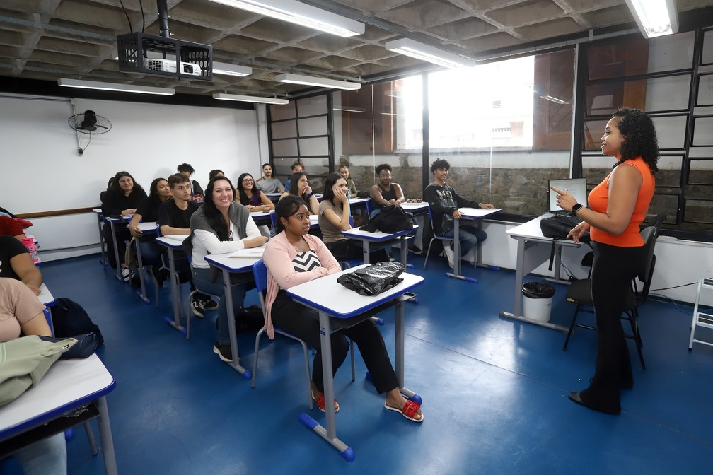 Duração dos cursos varia de 10 a 20 semanas e as aulas estarão disponíveis nos períodos da manhã, tarde e noite 