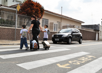 Agentes de Mobilidade Urbana atuam para garantir fluidez e segurança viária