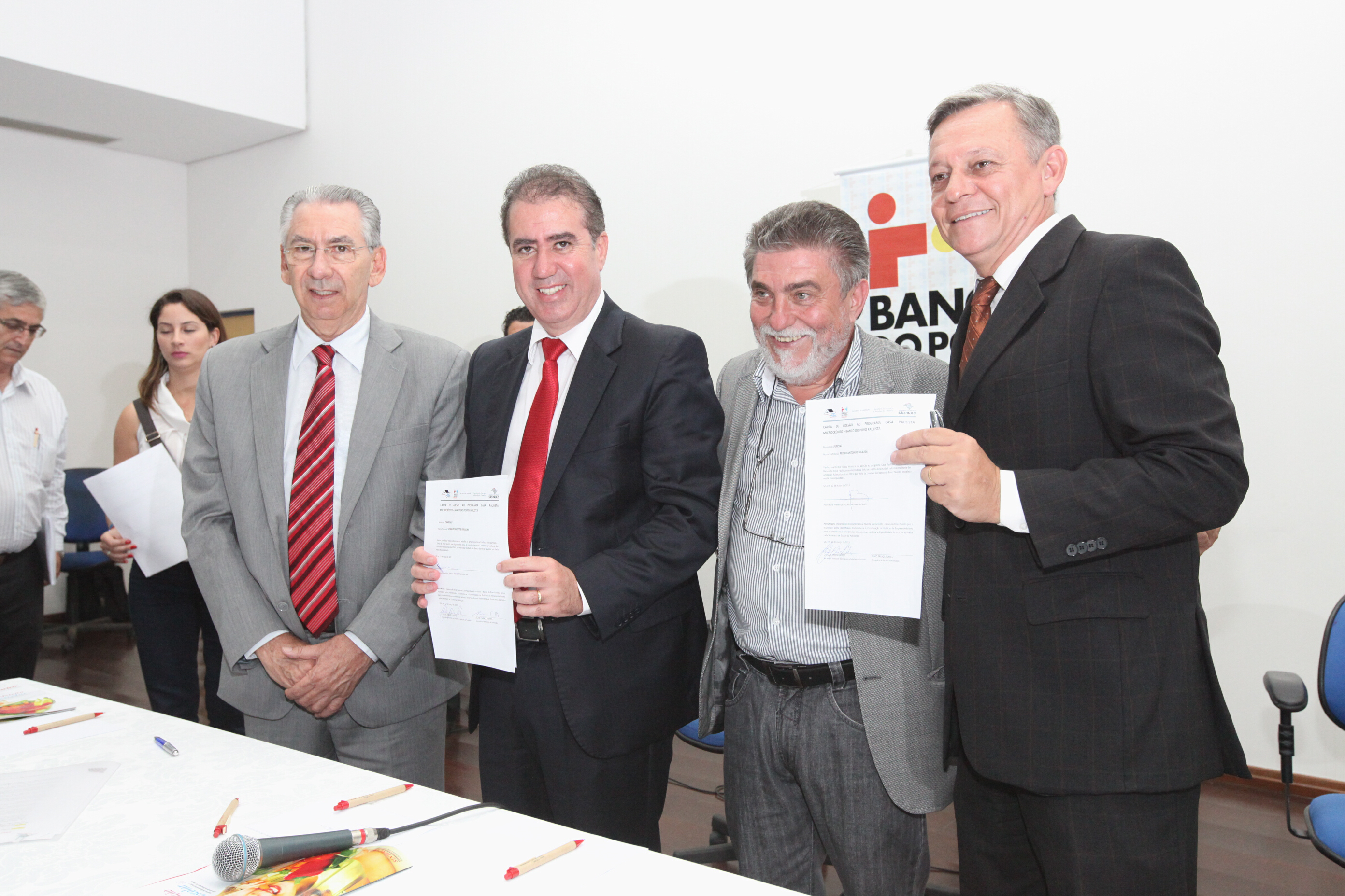 Assinatura do lançamento