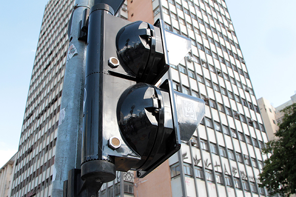 São dez cruzamentos da Glicério que receberam a tecnologia