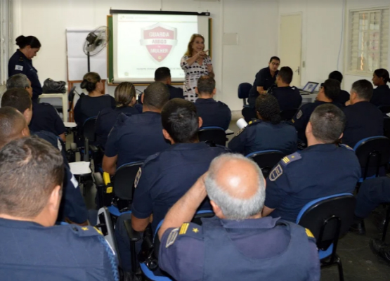 Capacitação ficou a cargo de Teresinha de Carvalho