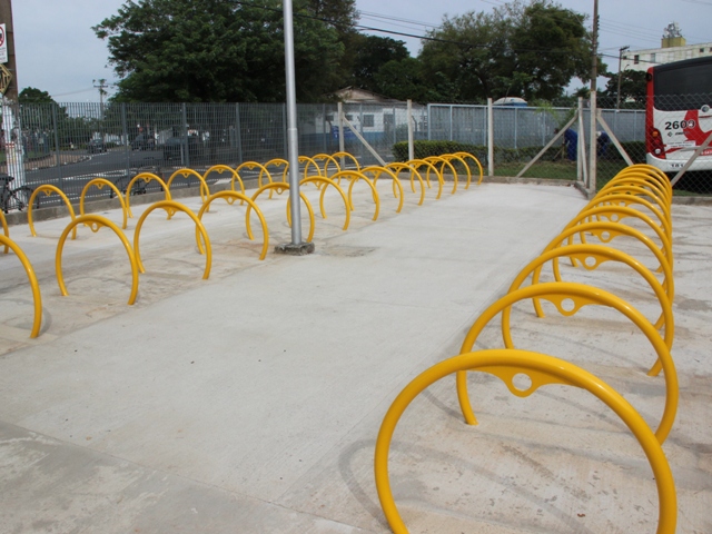 Equipamentos poderão ser instalados em espaços públicos e privados...