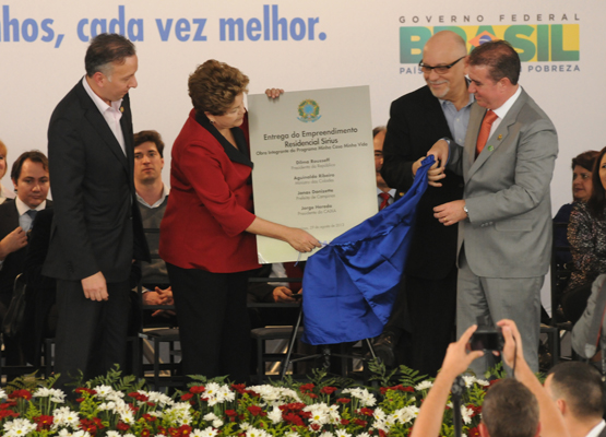 Descerramento da placa