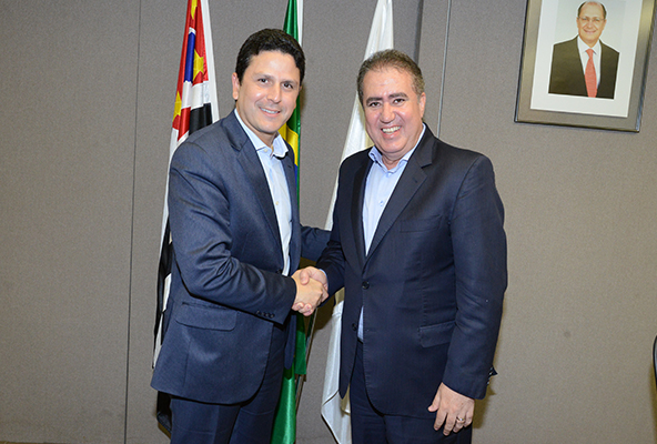 Prefeito Jonas Donizette e ministro das Cidades, Bruno Araújo