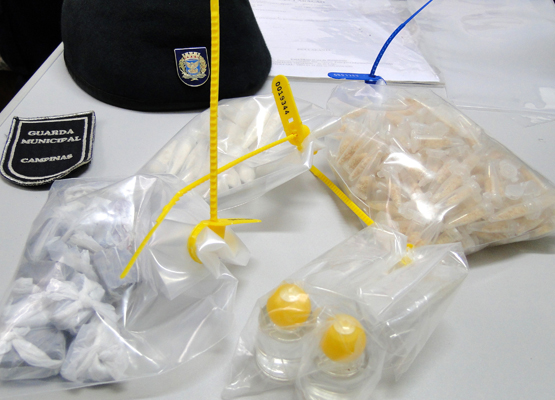 Entorpecentes estavam em matagal