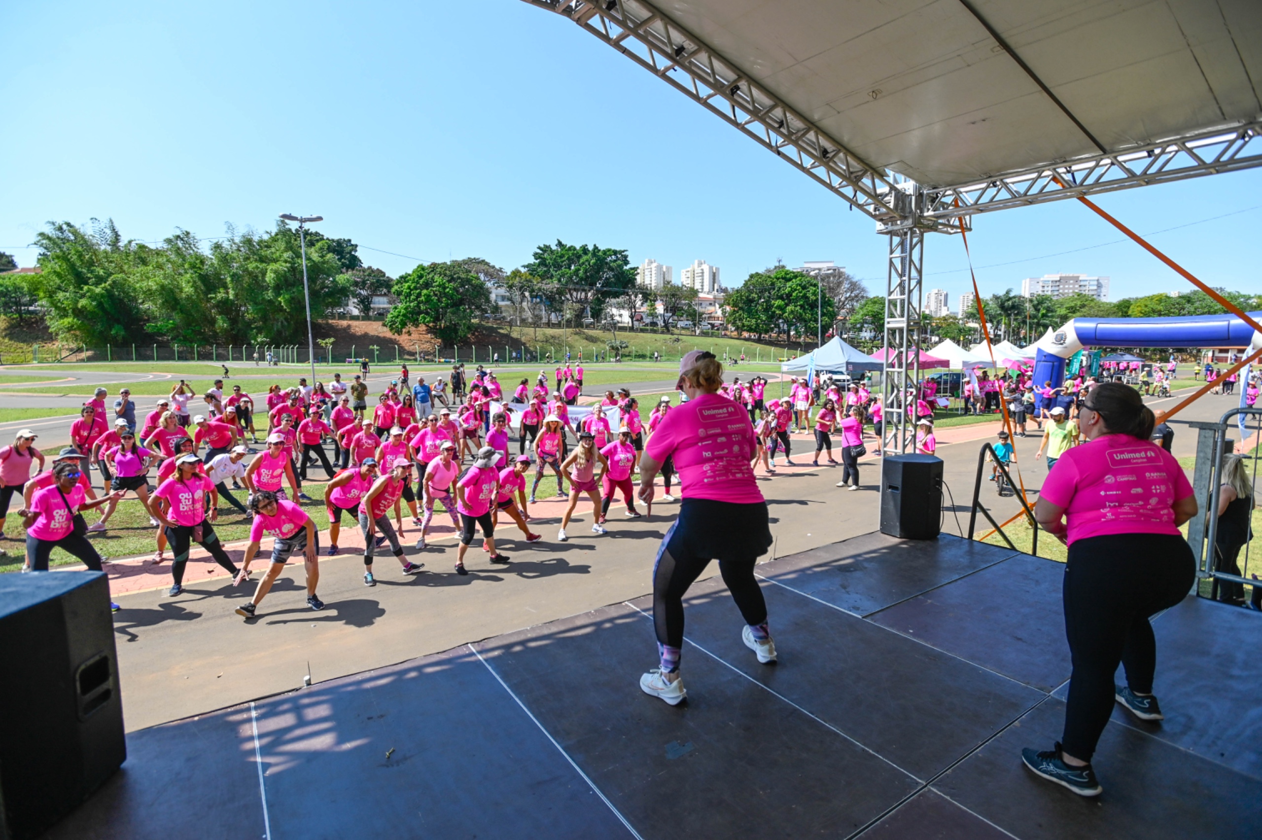 Aulas de zumba e alongamento também fizeram parte das atividades