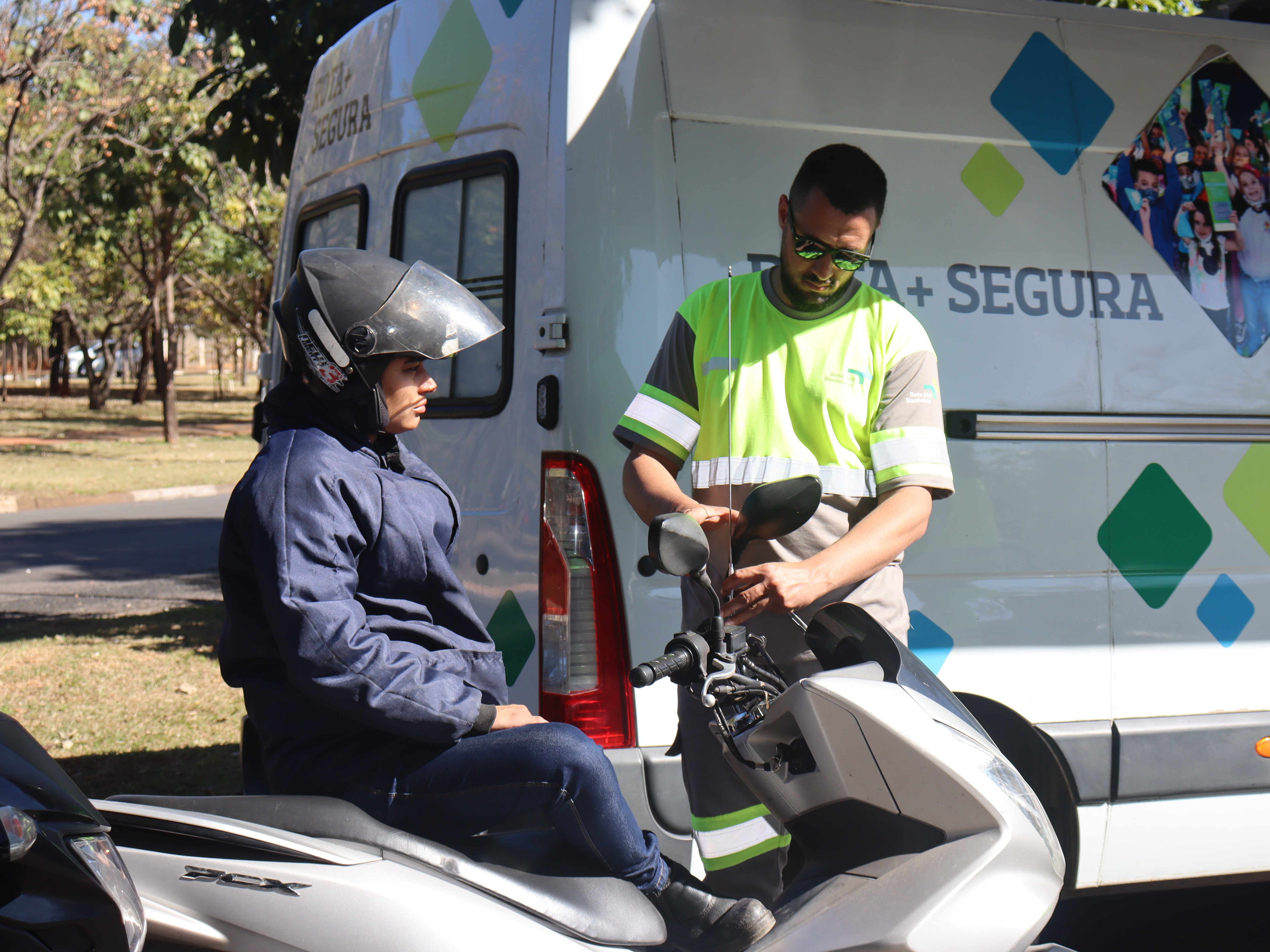 Ação integra a Semana do Motociclista e visa reforçar a segurança viária