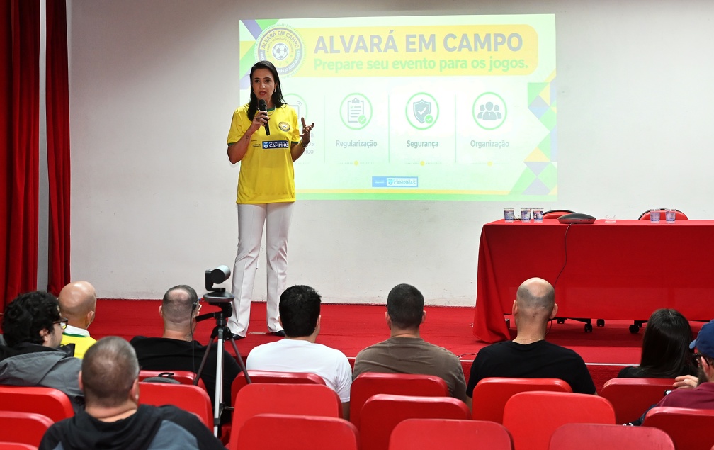 A secretária de Urbanismo, Carolina Baracat: interessados em promover eventos durante os jogos avaliem previamente se a atividade exige alvará