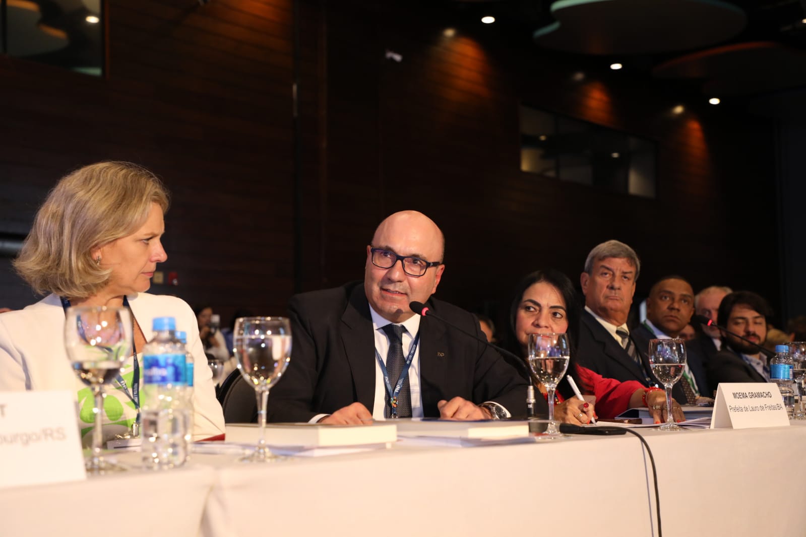 Prefeito Dário Saadi: importância de aprofundar o diálogo com os prefeitos de médias e grandes cidades do País para evitar perdas aos municípios