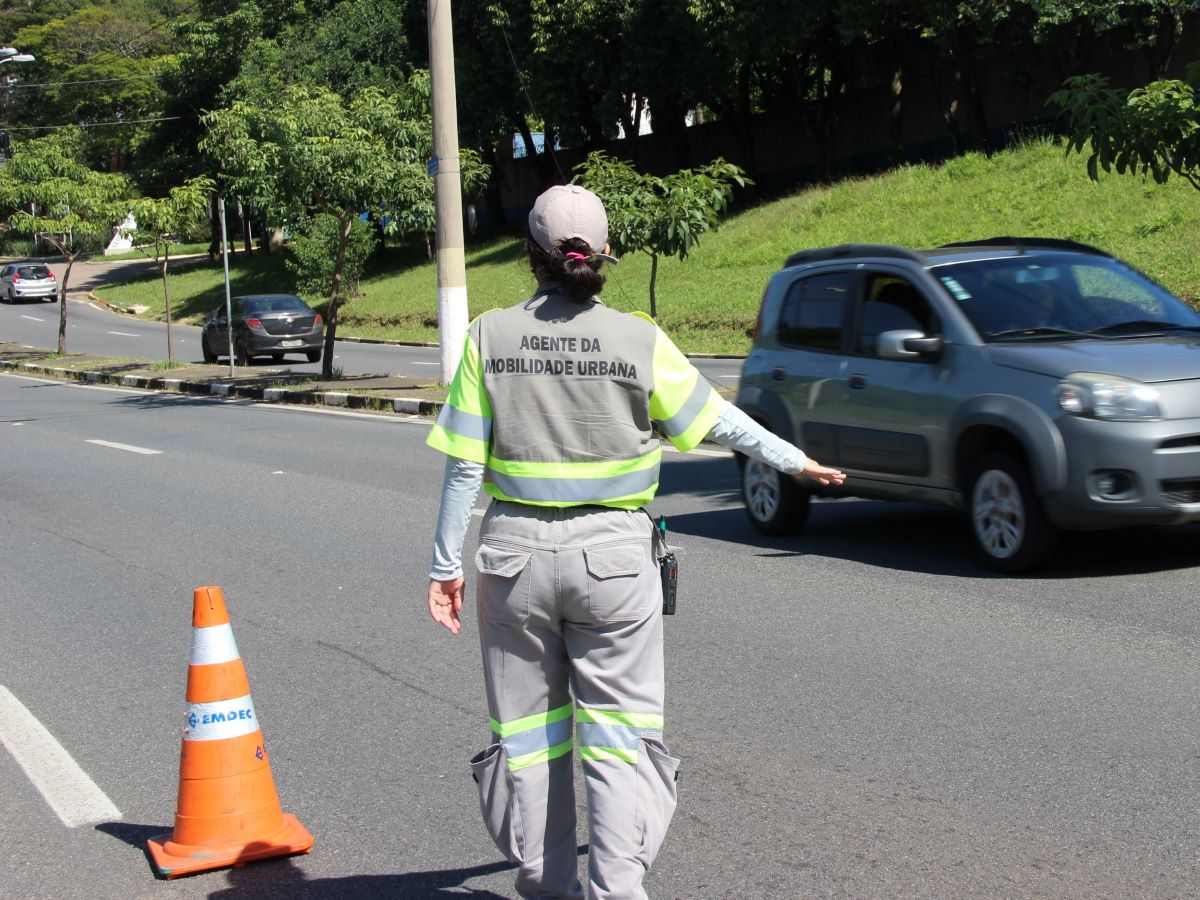Agentes da Emdec vão monitorar a região impactada