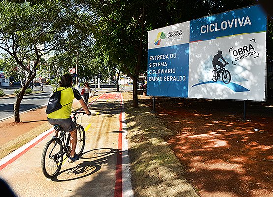 Ciclofaixa é nova opção para deslocamentos no distrito