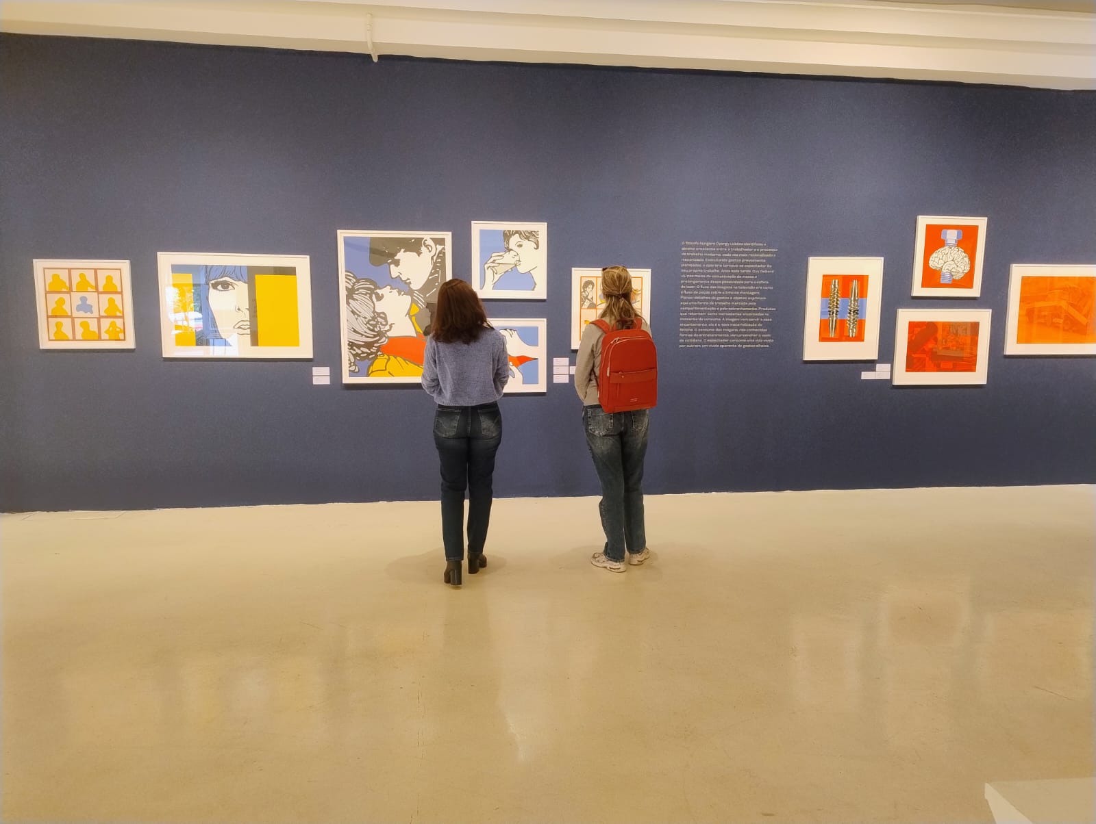 As visitantes entenderam e aproveitaram as exposições: "As pinturas retratam nossas vidas", resumiu uma delas