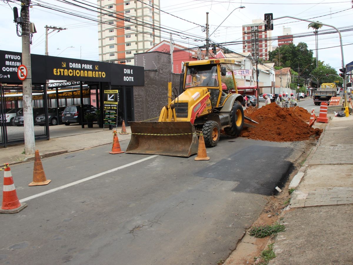 Local recebe obras para implantação de rede de água