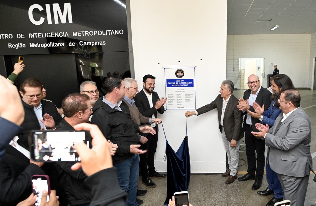 Cerimônia de inauguração do CIM contou com a participação de prefeitos da região e autoridades