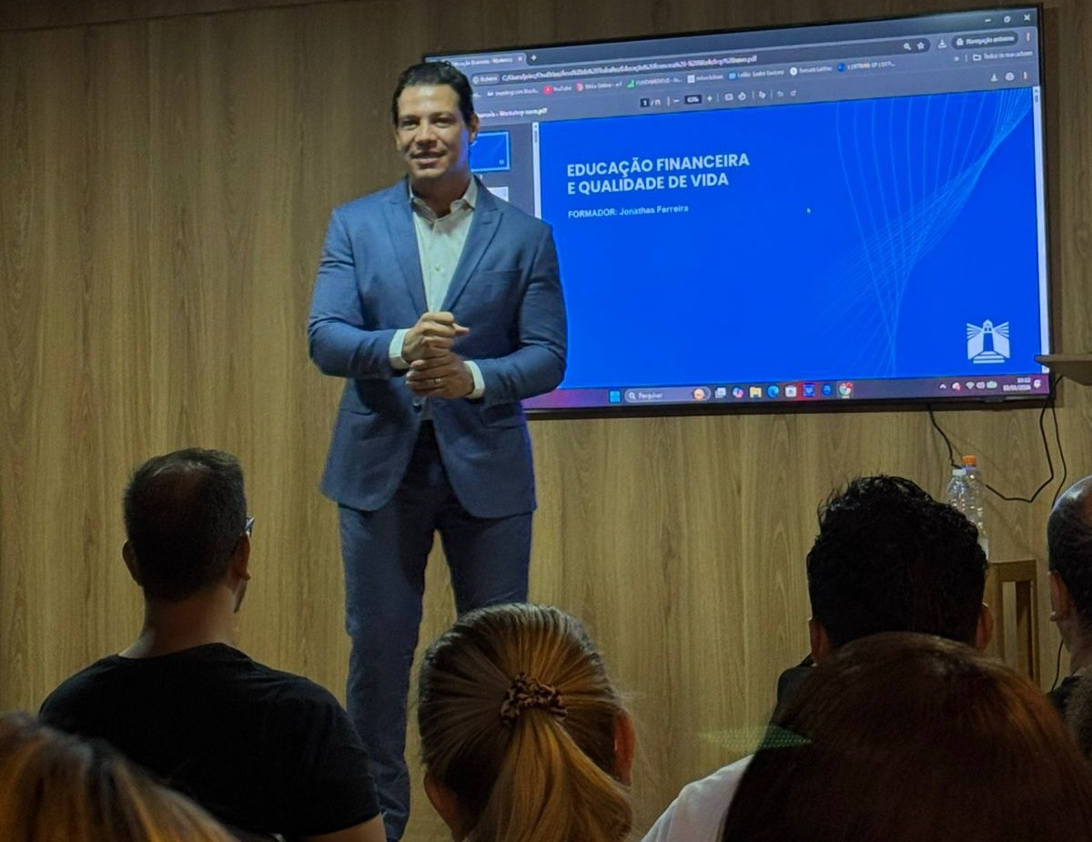 A formação será conduzida por Jonathas Ferreira, especialista com MBA em Finanças e Administração pela FGV e pela University of Miami
