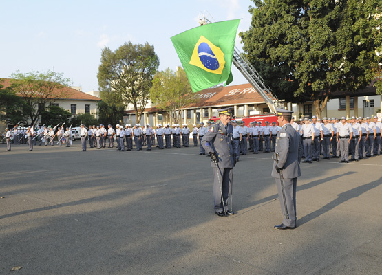 Troca de comando da PM