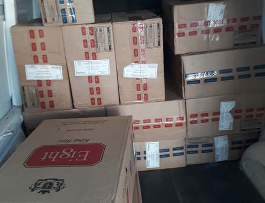 Carga apreendida estava em uma Fiorino