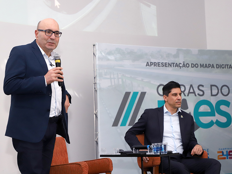 Prefeito apresenta mapa digital