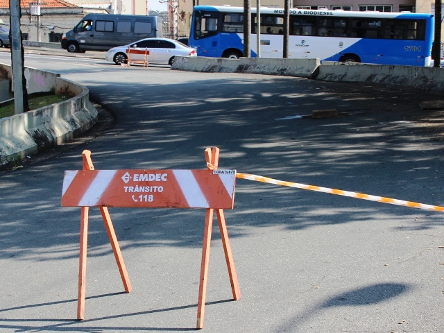 Bloqueio de ruas garante segurança no evento