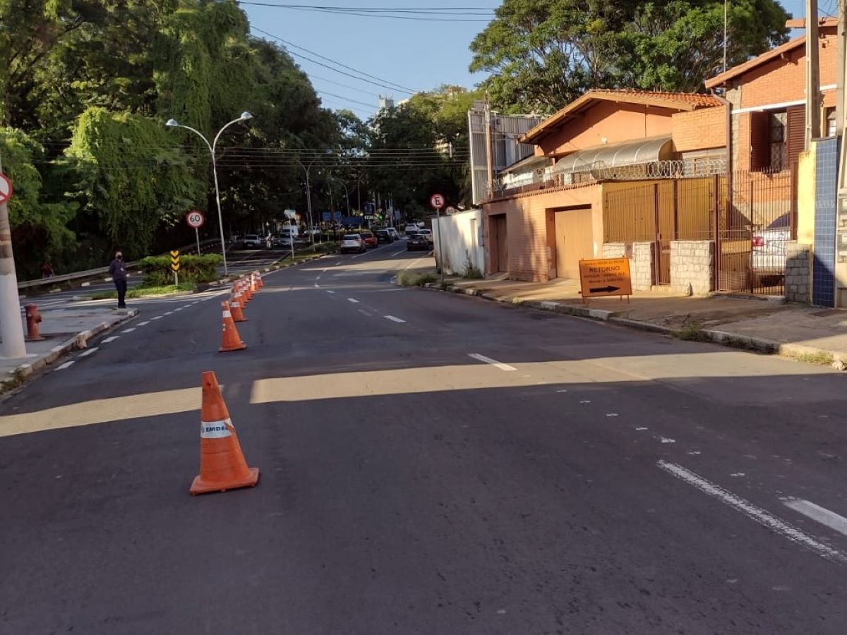 Cerca de 1,8 mil veículos circulam por hora na via