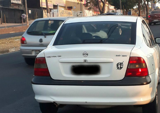 Veículo ainda acumula débitos de IPVA e licenciamento