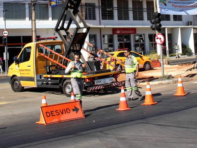 A interdição será no trecho a partir da Rua Professor Coriolano Moraes Monteiro até a altura do numeral 930