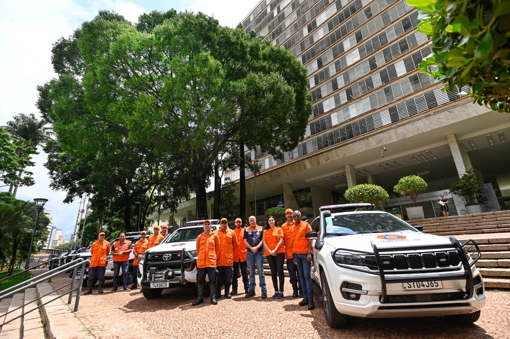Novos veículos vão apoiar a Defesa Civil em tarefas operacionais e administrativas