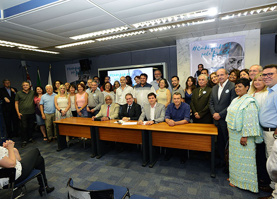 Conselheiros são empossados