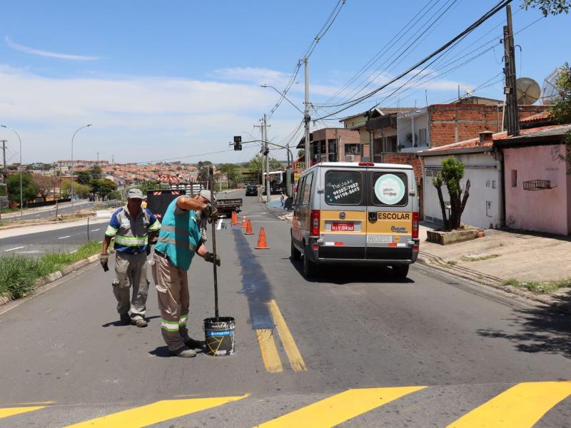 Sinalização está sendo adaptada para receber o tráfego com a nova regra