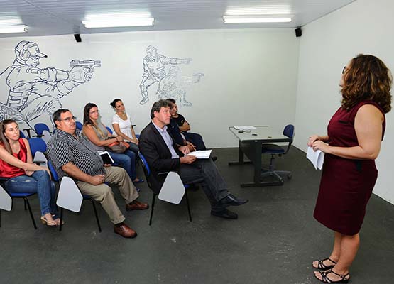 Andrea Struchel, supervisora da SMVDS, comenta resolução