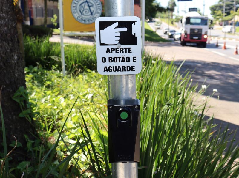 Botoeira pode ser acionada pelo pedestre