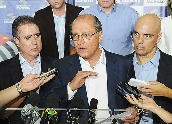 Prefeito, governador e secretário de Segurança do Estado