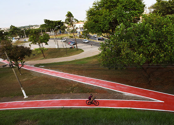 Ciclovia receberá nova sinalização que será feita pela Emdec