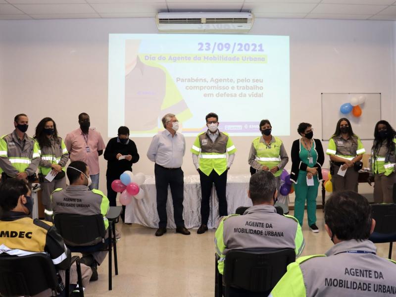 Equipe afirmou ter orgulho da profissão