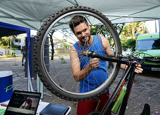 Incentivo ao uso da bicicleta para transporte e lazer e, ao mesmo tempo, ferramenta para minimizar os efeitos de roubos e furtos.