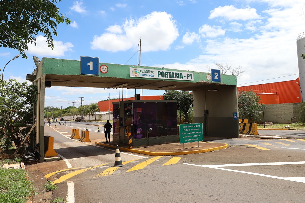 A Ceasa tem 169 empregados concursados que poderão aderir; prazo para adesão é de até 45 dias