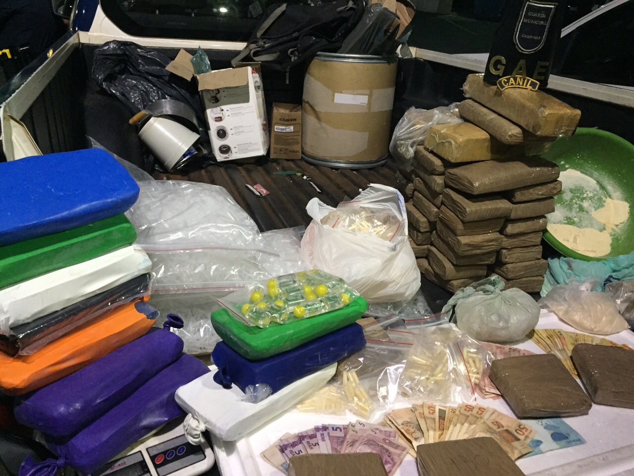 Drogas apreendidas pela GM