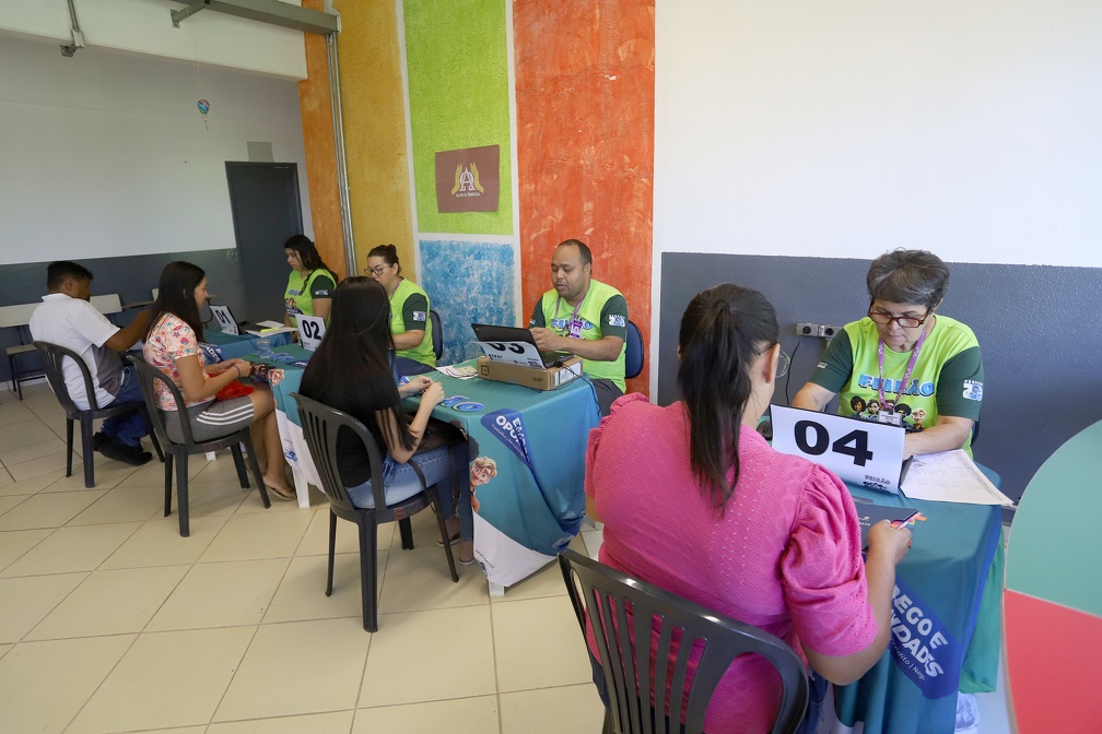 Esta edição especial do Feirão será focada em mulheres que precisam de ajuda para se colocar no mercado de trabalho, mas os homens também podem participar: haverá vagas para todos os perfis