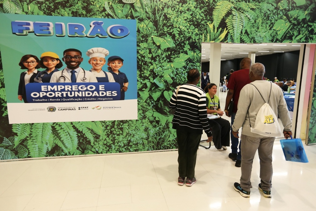 Evento recebeu interessados que se encontram em várias situações no mercado de trabalho