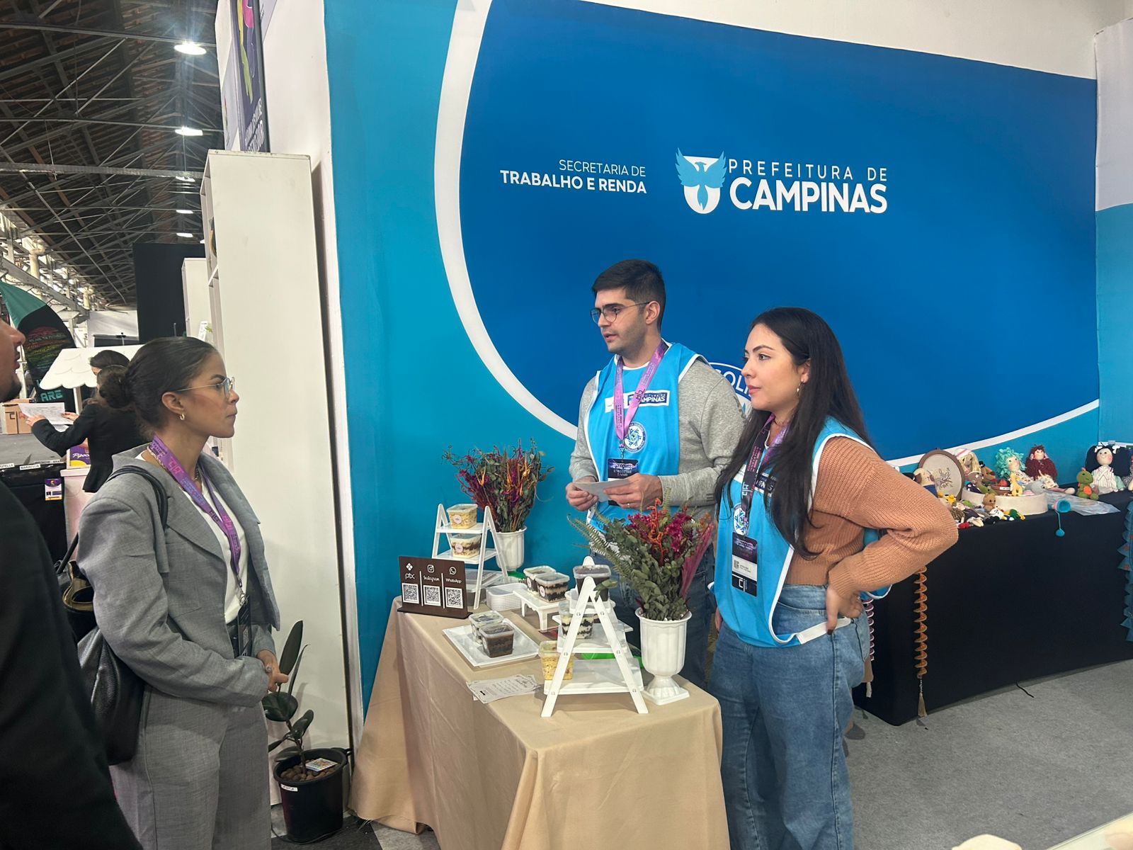 Esta é a primeira vez que a Feira Solidária participa do Campinas Innovation Week, e a diversidade dos itens tem chamado a atenção dos visitantes