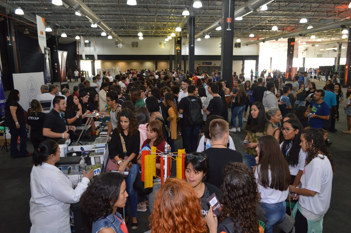 Alunos do ensino fundamental vão participar de atividades interativas com profissionais de empresas e instituições de ensino no Fórum de Profissões