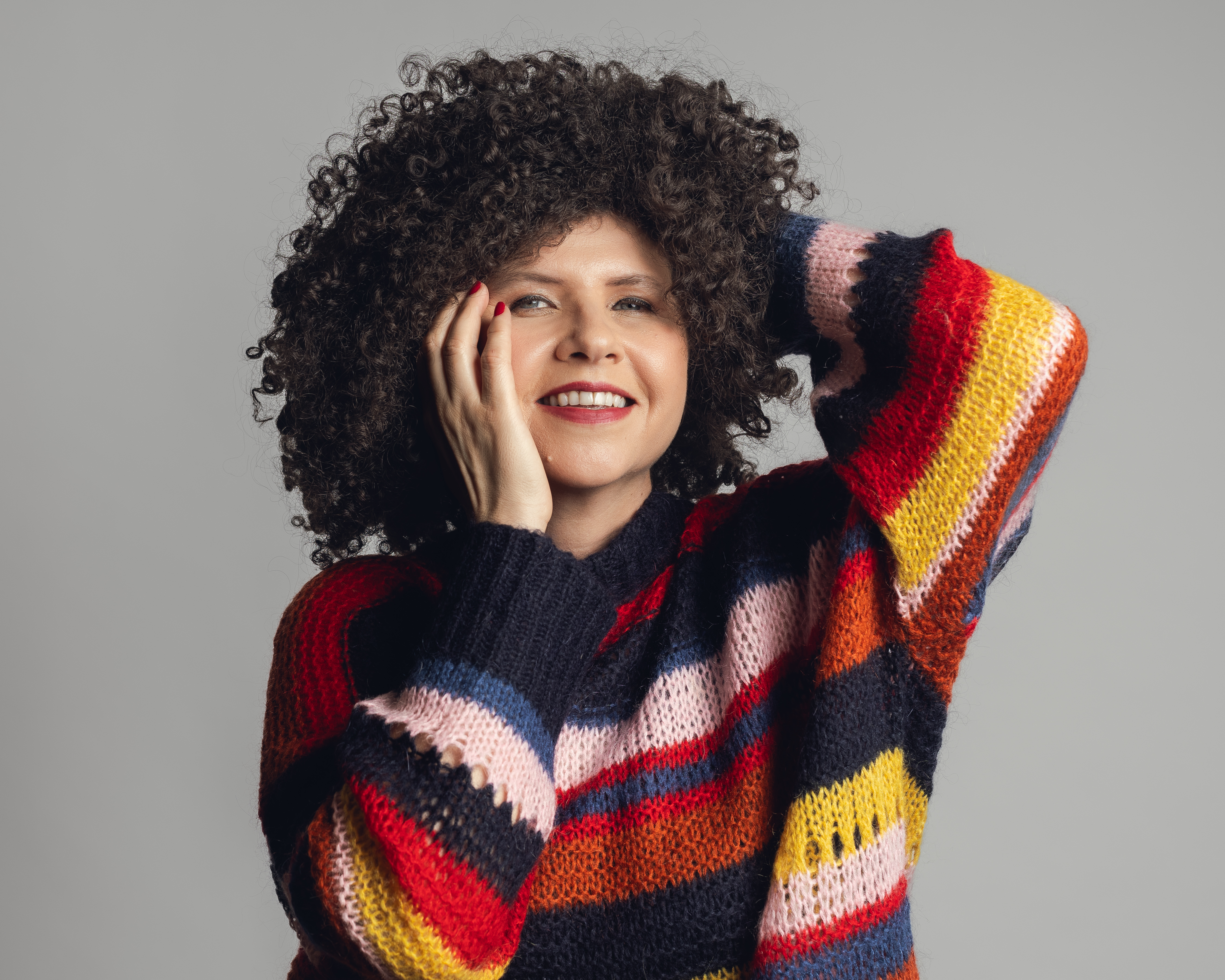Novo trabalho de Roberta Campos traz oito músicas inéditas e autorais