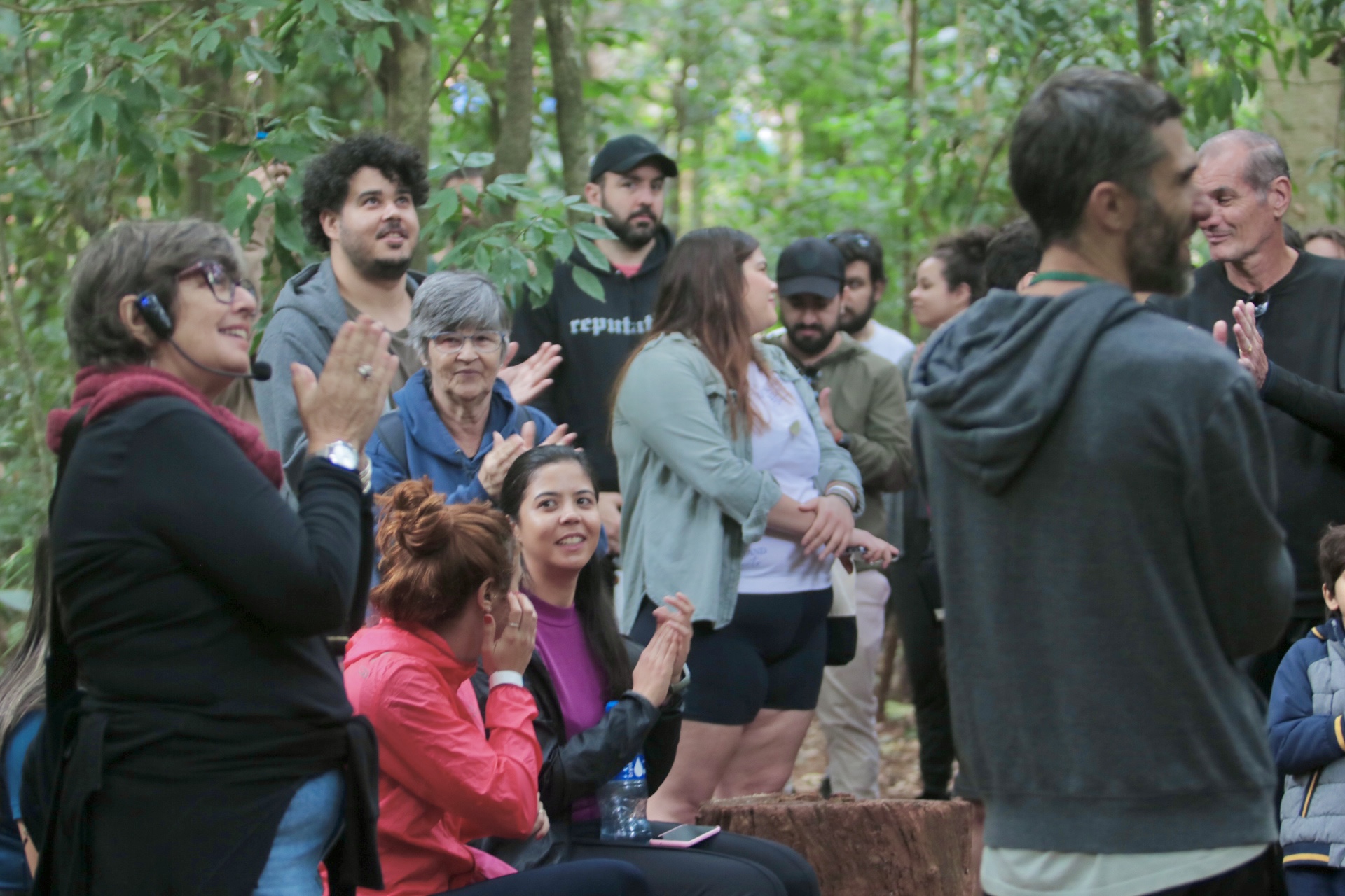 Com organização temática, a plataforma reúne fotos de shows, feiras, festivais, exposições, passeios históricos, atividades em museus e outros eventos 
