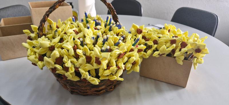 Flores feitas com amor alertam para a violência contra crianças e adolescentes