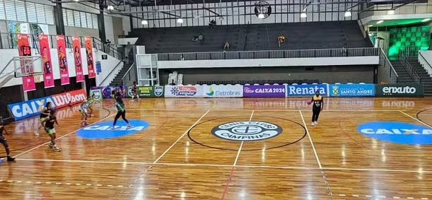 Com entrada gratuita, o ginásio de esportes do Tênis Clube vai receber a edição de 2026 do Jogo das Estrelas