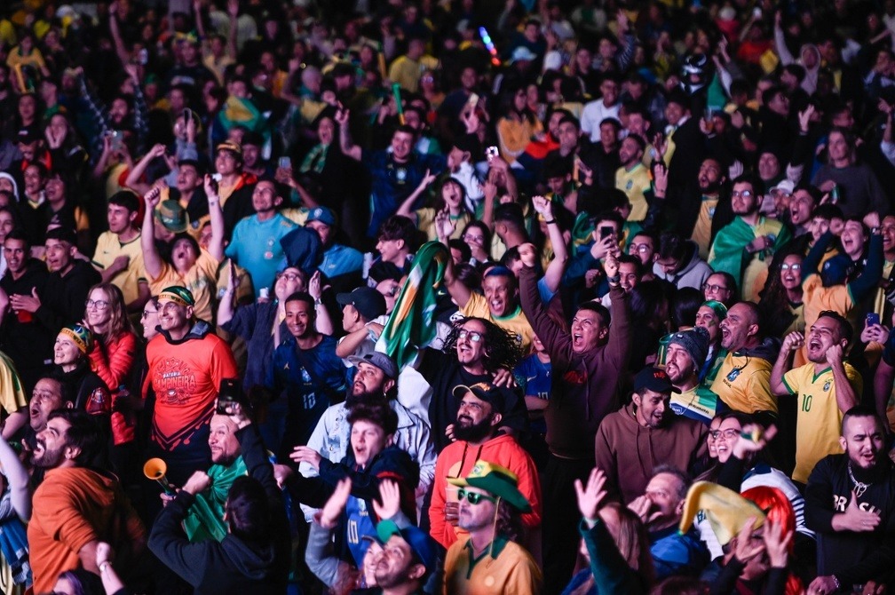 Programação na Arena começa às 12h, com food trucks e opções gastronômicas diversificadas. Às 13h, a Bateria Campineira anima o público com 240 ritmistas e prepara o clima para a transmissão da partida, marcada para as 14h.